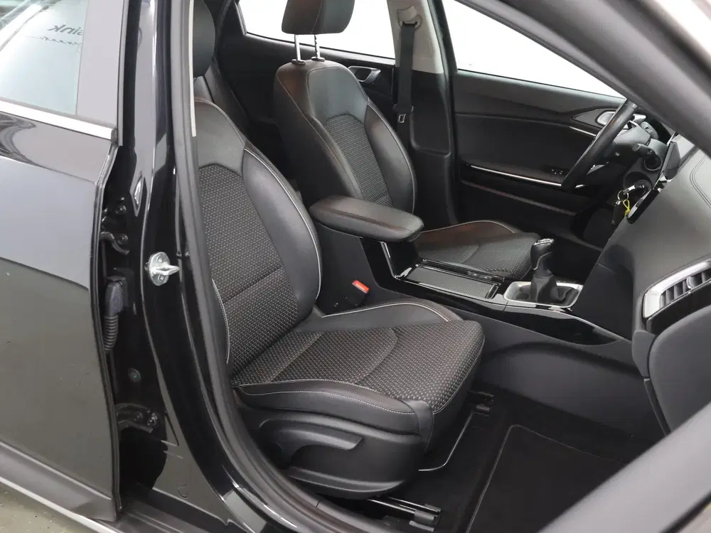 Kia XCeed 1.0 T-GDi DynamicLine uit 2021, foto 10