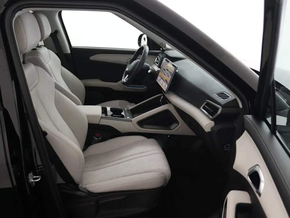 BYD Atto 2 1.5 DM-i Boost uit 2026, foto 9