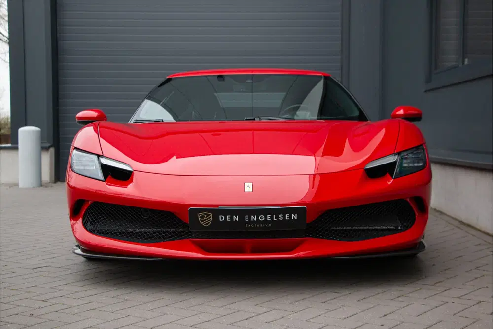 Ferrari 296 GTB 3.0 V6 Rosso Corsa uit 2022, foto 6