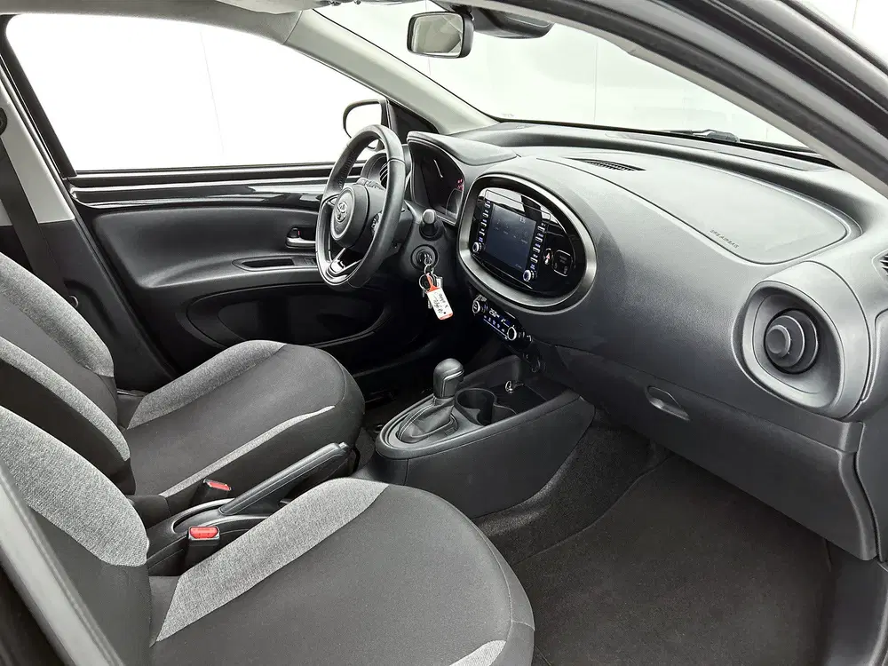 Toyota Aygo X 1.0 VVT-i S-CVT first uit 2022, foto 6
