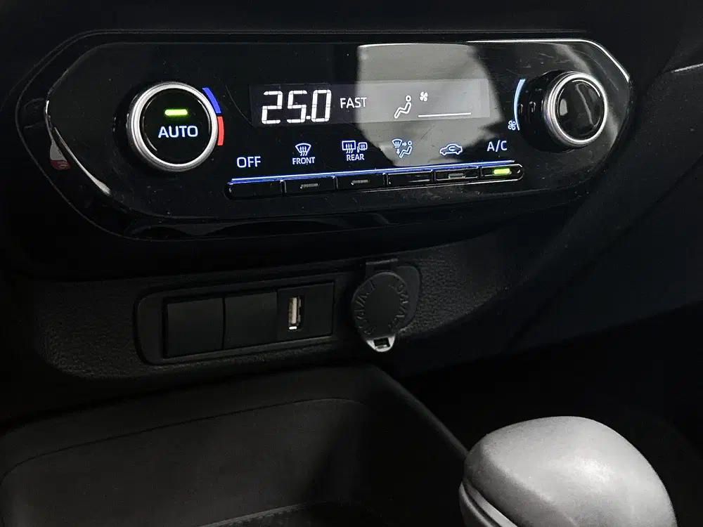 Toyota Aygo X 1.0 VVT-i S-CVT first uit 2022, foto 9
