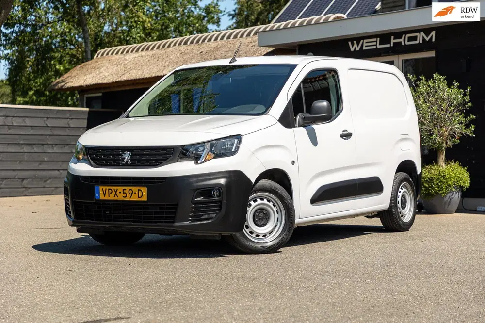 Peugeot Partner 1.2 PureTech Premium Airco I Cruise I Andr uit 2022