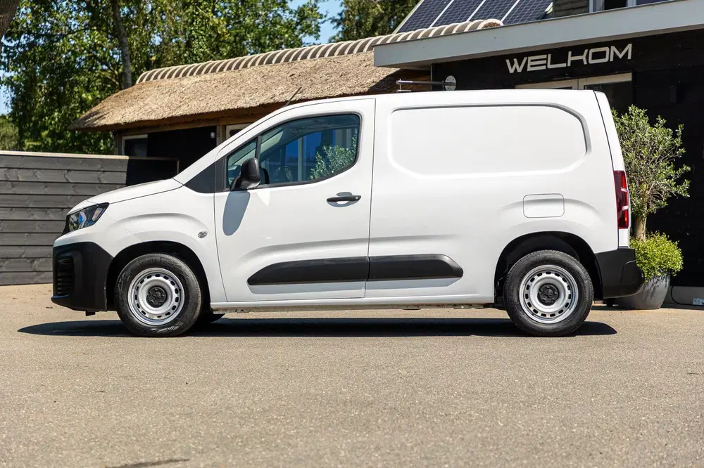 Peugeot Partner 1.2 PureTech Premium Airco I Cruise I Andr uit 2022, foto 11