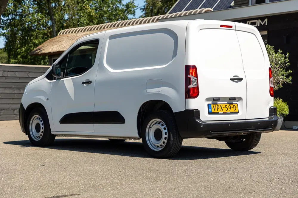 Peugeot Partner 1.2 PureTech Premium Airco I Cruise I Andr uit 2022, foto 15
