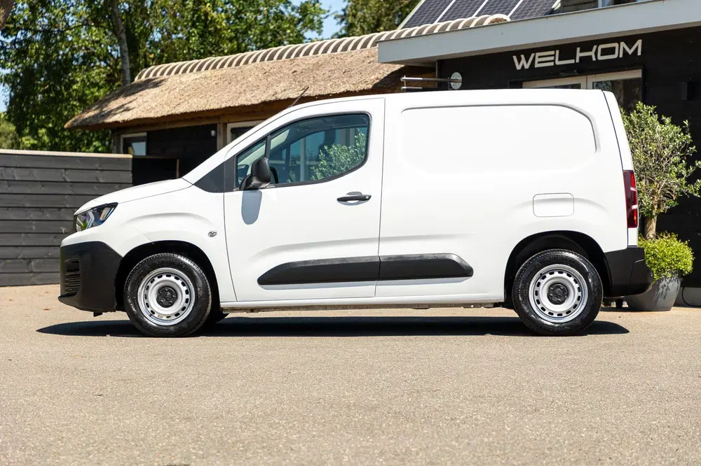 Peugeot Partner 1.2 PureTech 110 PK Premium Airco I Parkee uit 2022, foto 15