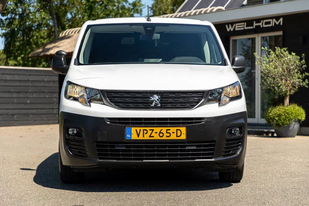 Peugeot Partner 1.2 PureTech 110 PK Premium Airco I Parkee uit 2022, foto 5