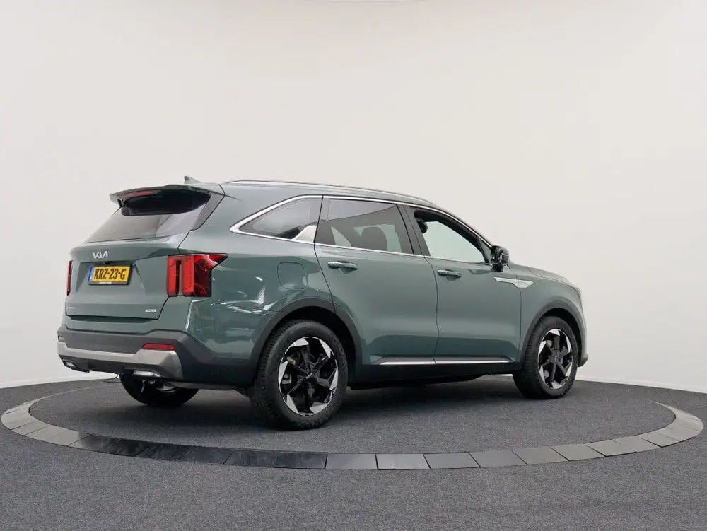 Kia Sorento 1.6 T-GDi PHEV Dynamic Line 7-persoons uit 2025, foto 2
