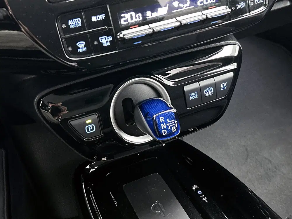 Toyota Prius 1.8 Plug-in Dynamic uit 2020, foto 11