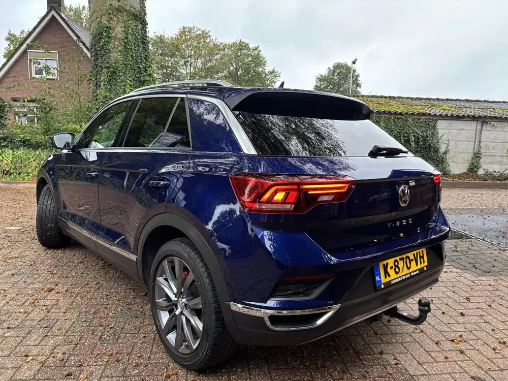 Volkswagen T-Roc 1.5 TSI DSG Sport uit 2019, foto 3