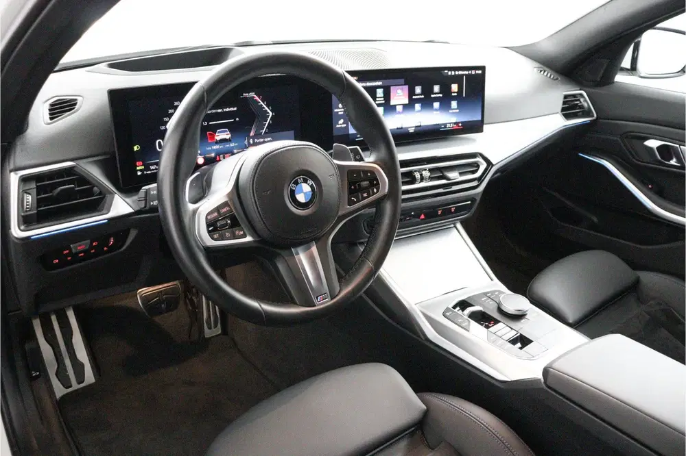 BMW 3-serie 3 Serie Touring 318i M-Sport Pro Shadowlin uit 2024, foto 14