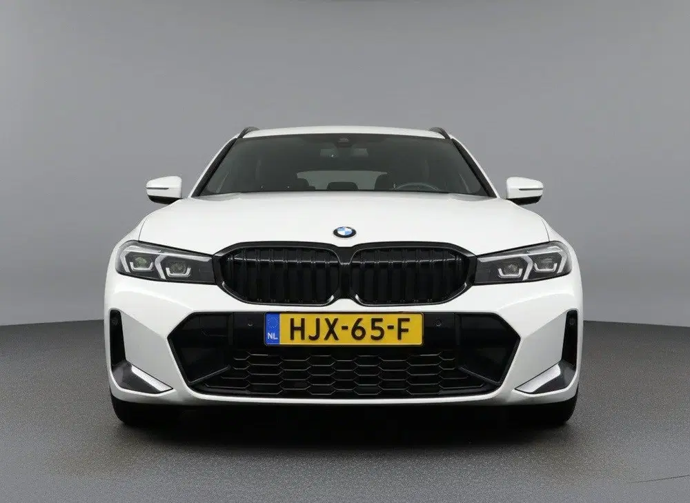 BMW 3-serie 3 Serie Touring 318i M-Sport Pro Shadowlin uit 2024, foto 3