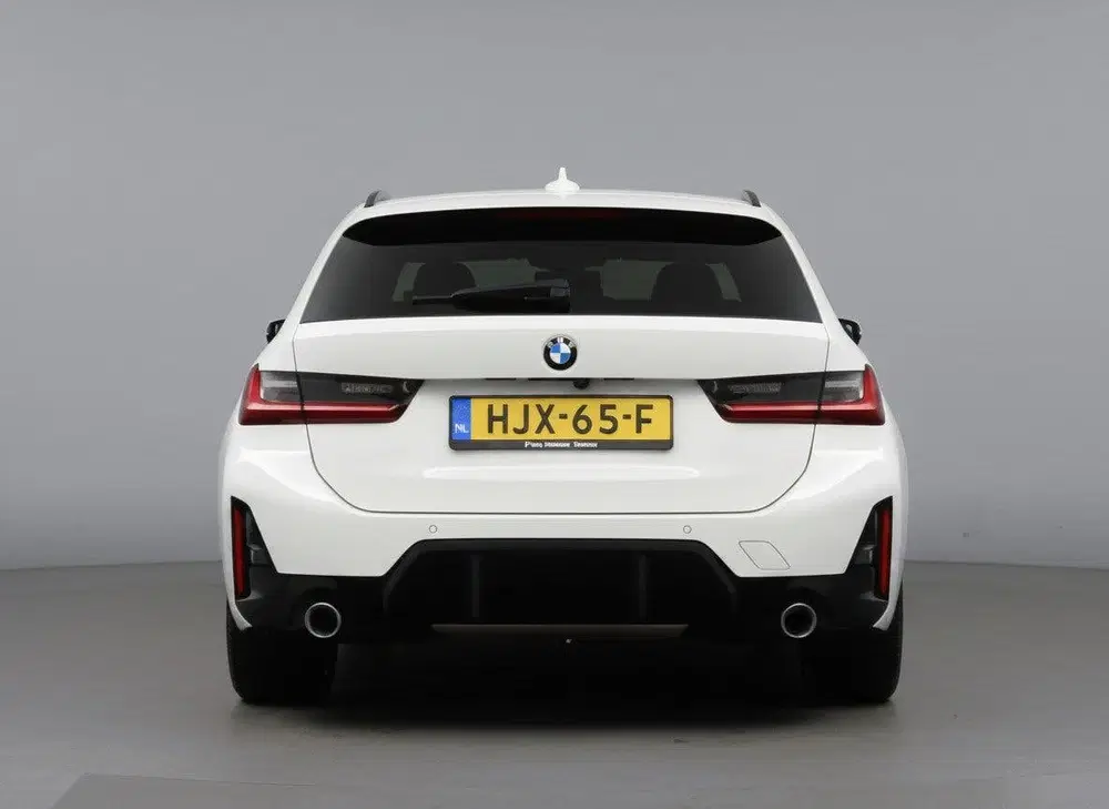 BMW 3-serie 3 Serie Touring 318i M-Sport Pro Shadowlin uit 2024, foto 5