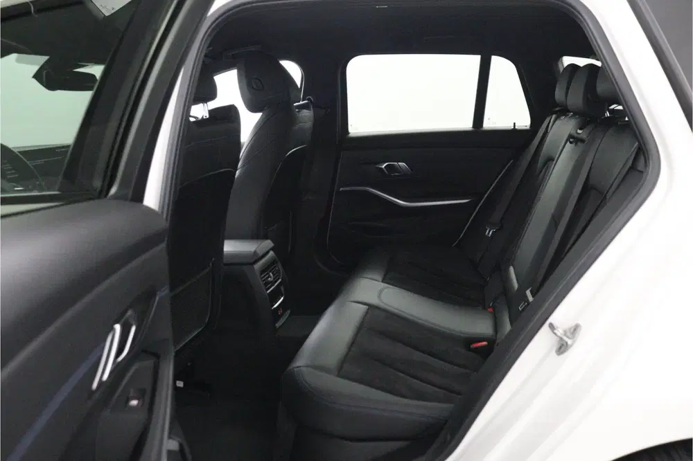BMW 3-serie 3 Serie Touring 318i M-Sport Pro Shadowlin uit 2024, foto 9