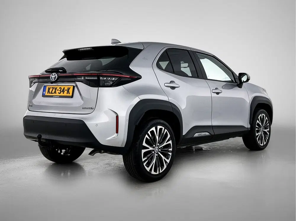 Toyota Yaris Cross 1.5 Hybrid Executive uit 2023, foto 2