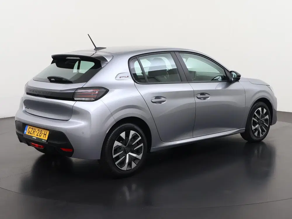 Peugeot 208 1.2 PureTech 75 Style uit 2025, foto 4