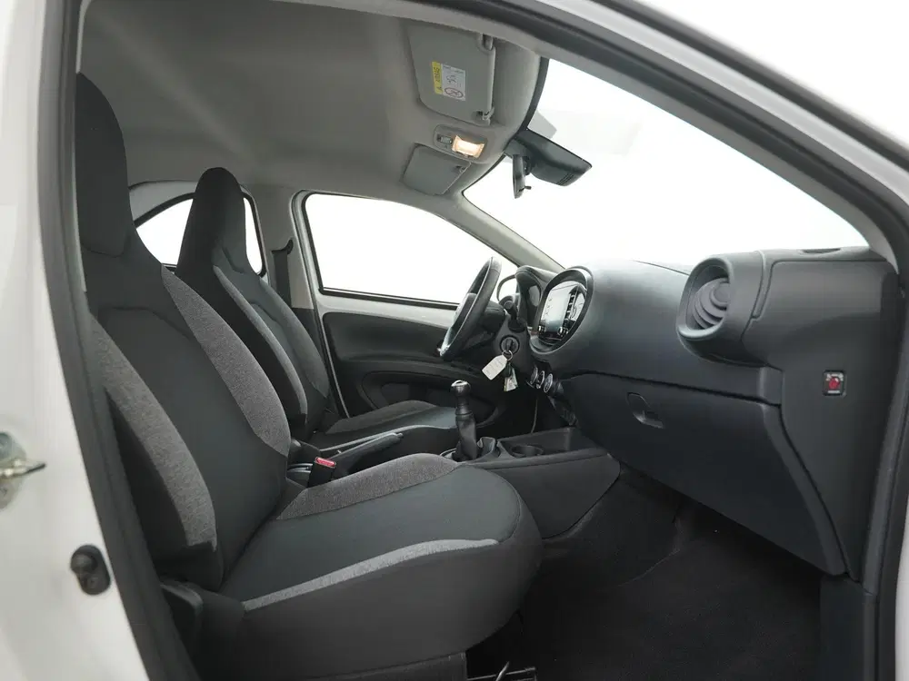 Toyota Aygo X 1.0 VVT-i MT Play uit 2023, foto 3