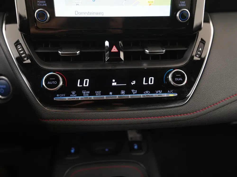 Toyota Corolla 1.8 Hybrid Executive uit 2021, foto 12