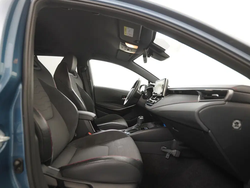 Toyota Corolla 1.8 Hybrid Executive uit 2021, foto 3