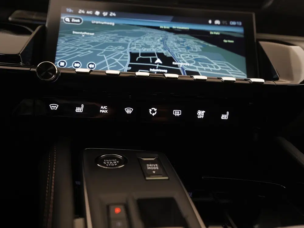 Peugeot 508 1.6 HYbrid 225 GT uit 2023, foto 13