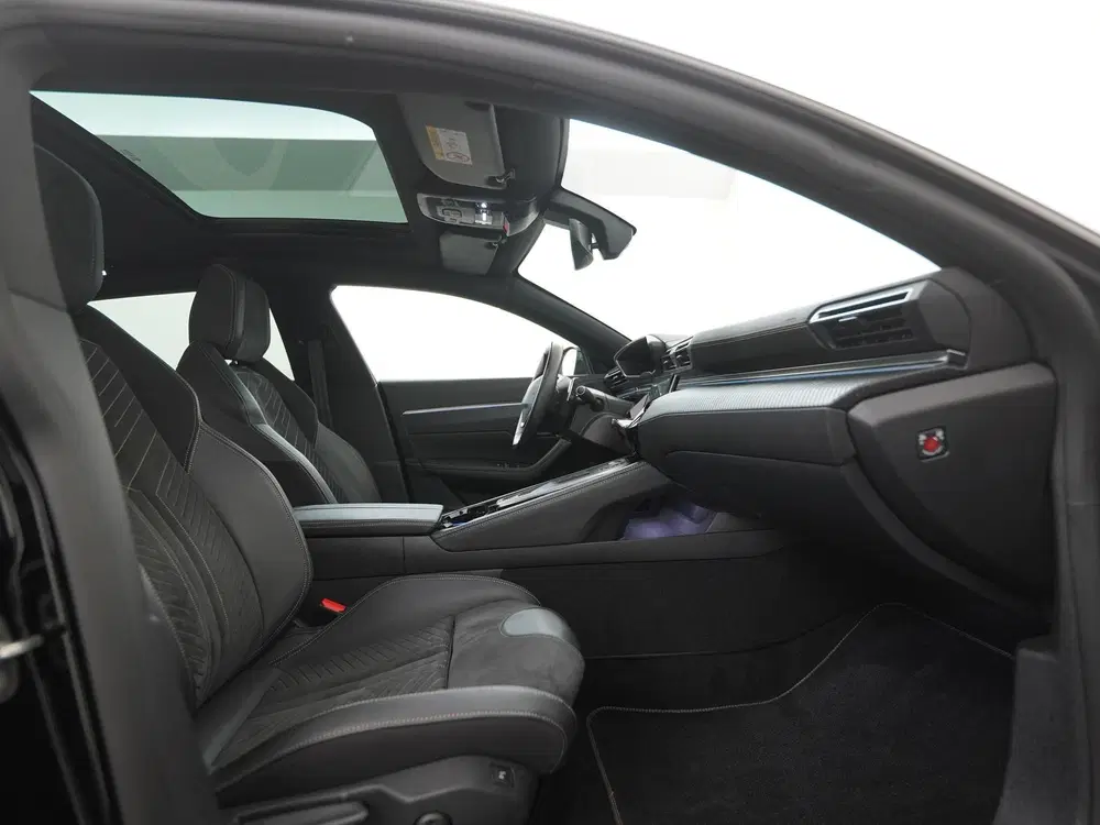 Peugeot 508 1.6 HYbrid 225 GT uit 2023, foto 3