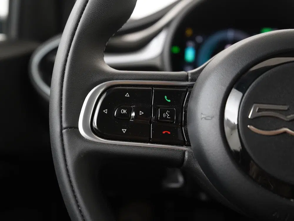Fiat 500e 42 kWh uit 2023, foto 8