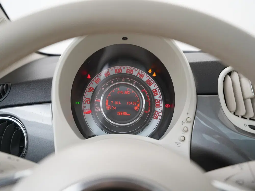 Fiat 500 1.0 Hybrid Dolcevita uit 2022, foto 8