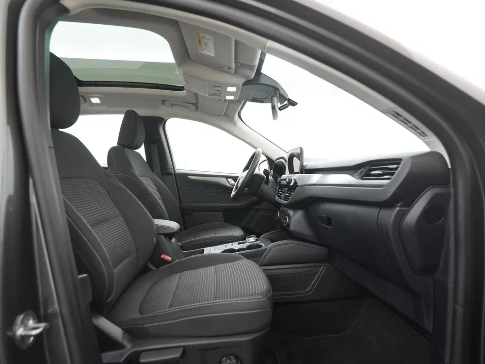 Ford Kuga 2.5 PHEV Titanium uit 2023, foto 3