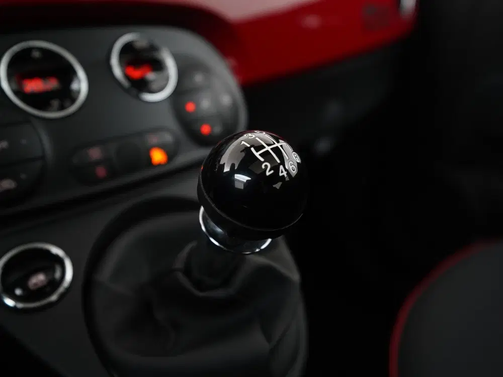 Fiat 500 1.0 Hybrid RED uit 2022, foto 9