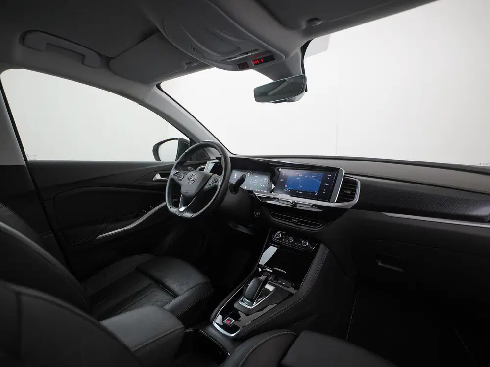 Opel Grandland 1.6 Turbo Plug-In Hybrid 4x4 Ultimate uit 2022, foto 2
