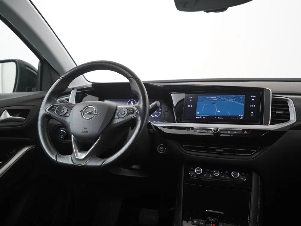 Opel Grandland 1.6 Turbo Plug-In Hybrid 4x4 Ultimate uit 2022, foto 6