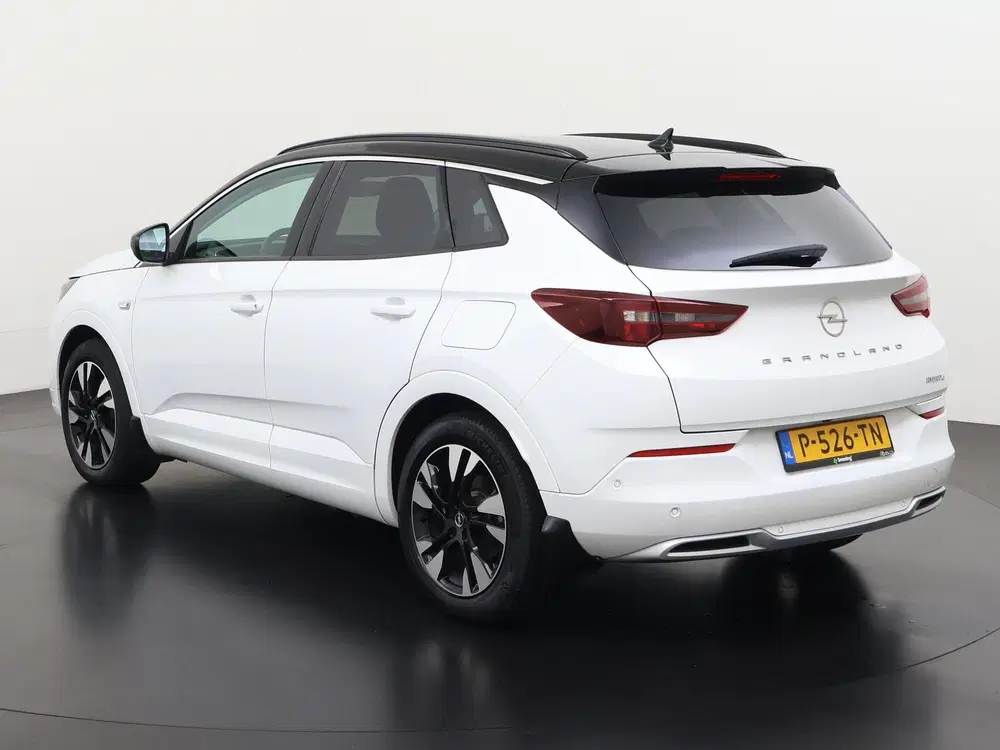 Opel Grandland 1.6 Turbo Plug-In Hybrid 4x4 Ultimate uit 2022, foto 7