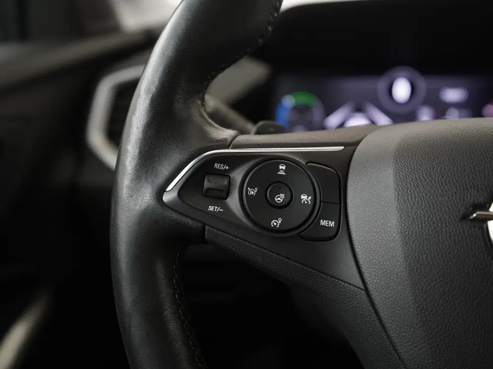 Opel Grandland 1.6 Turbo Plug-In Hybrid 4x4 Ultimate uit 2022, foto 8
