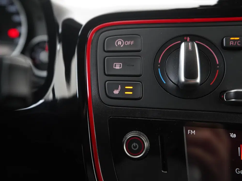 SEAT Mii 1.0 FR-Line uit 2019, foto 12