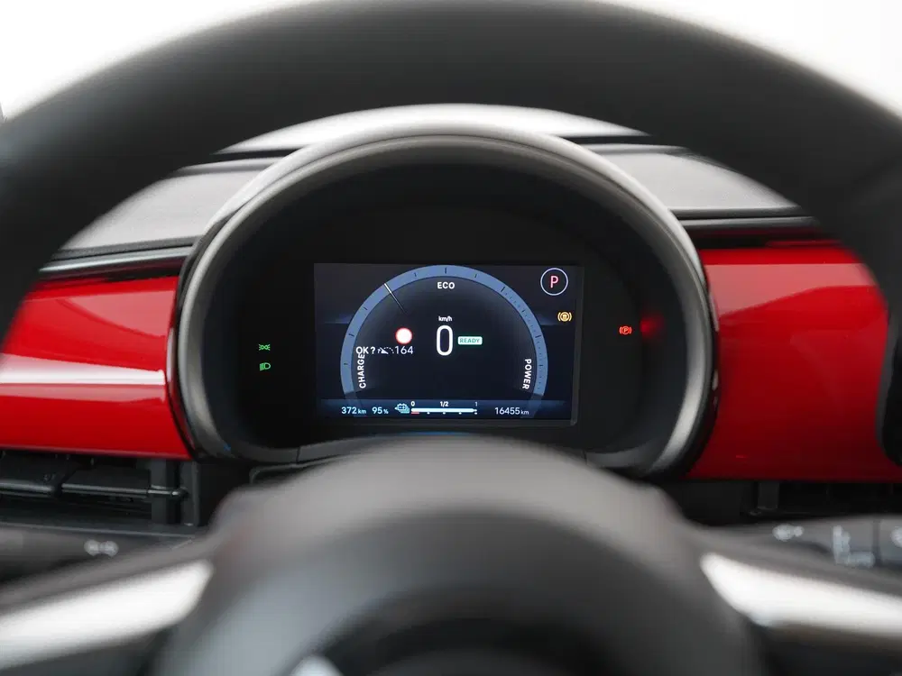 Fiat 600e RED 54 kWh uit 2023, foto 8
