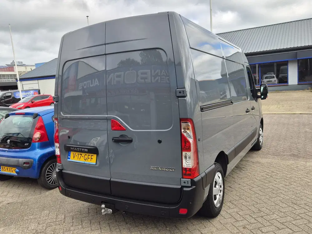 Renault Master T35 2.3 dCi 135 L2H2 Work Edition Trekhaak uit 2024, foto 5