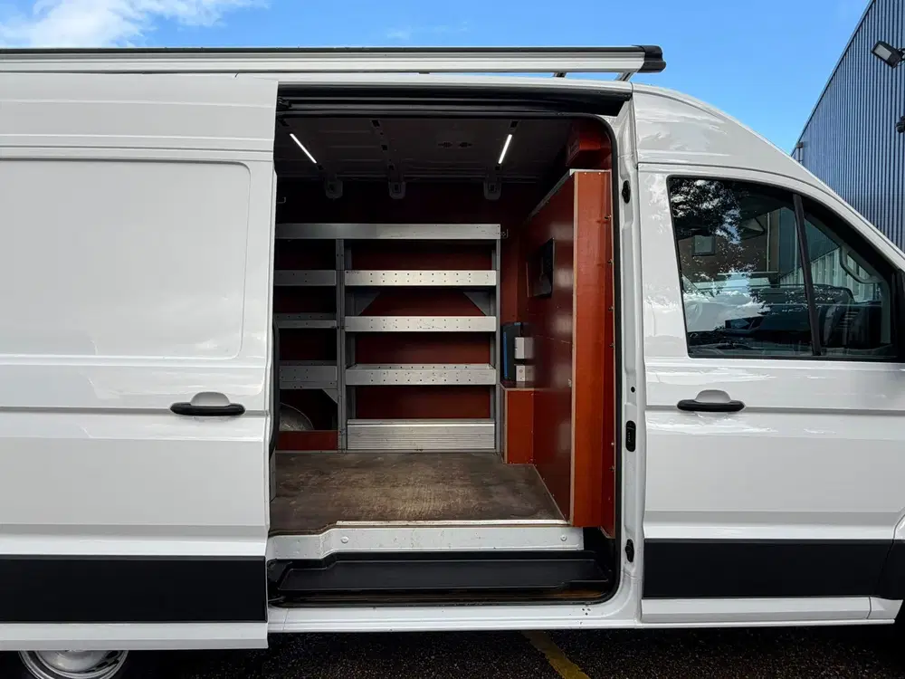 Volkswagen Crafter 35 2.0 TDI 140PK L3H3 RWD uit 2020, foto 6