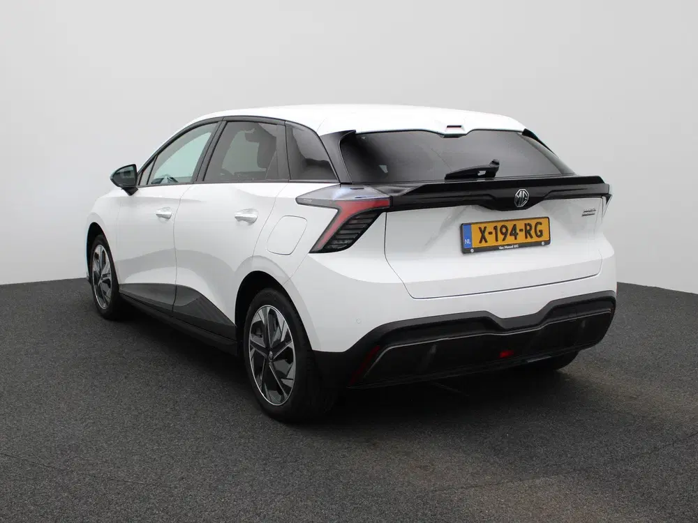 MG MG4 Comfort 64 kWh uit 2023, foto 2