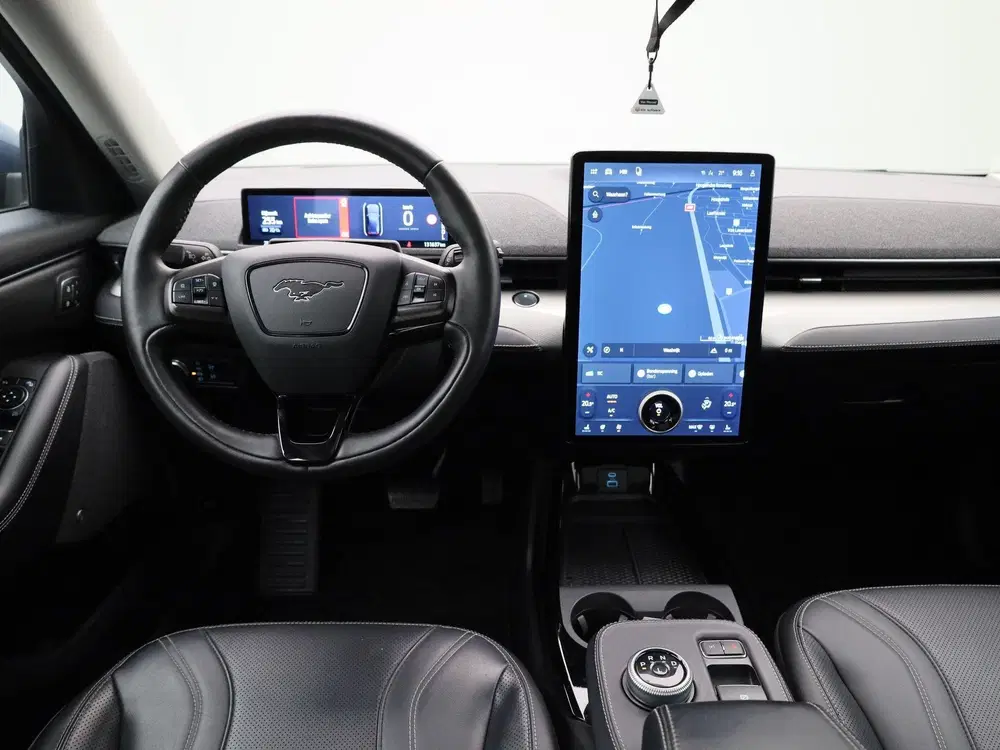 Ford Mustang Mach-E RWD 75 kWh dodehoekdetectie uit 2021, foto 7