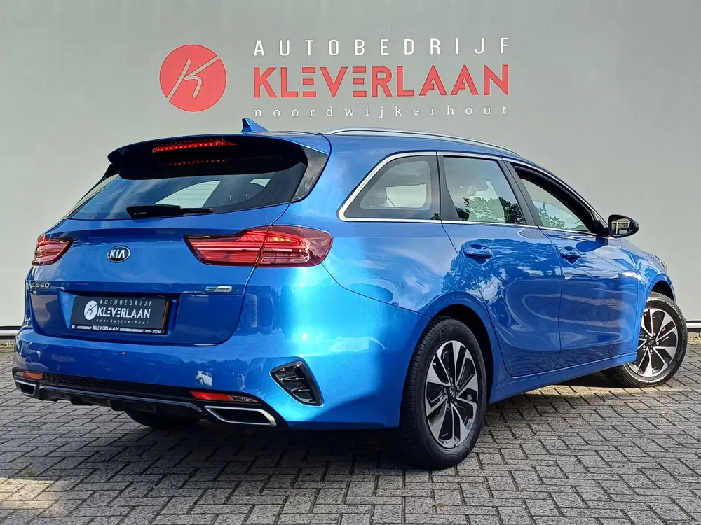 Kia Ceed 1.6 GDI PHEV DynamicPlusLine uit 2021, foto 3