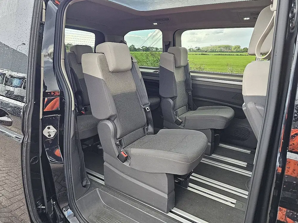Volkswagen Multivan 1.4 hybride 7 pers uit 2022, foto 13