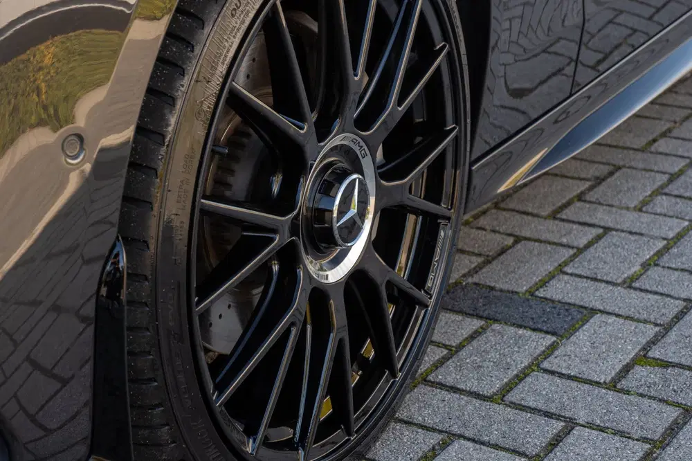 Mercedes-Benz C-Klasse 300 e AMG Line Panoramadak uit 2022, foto 15