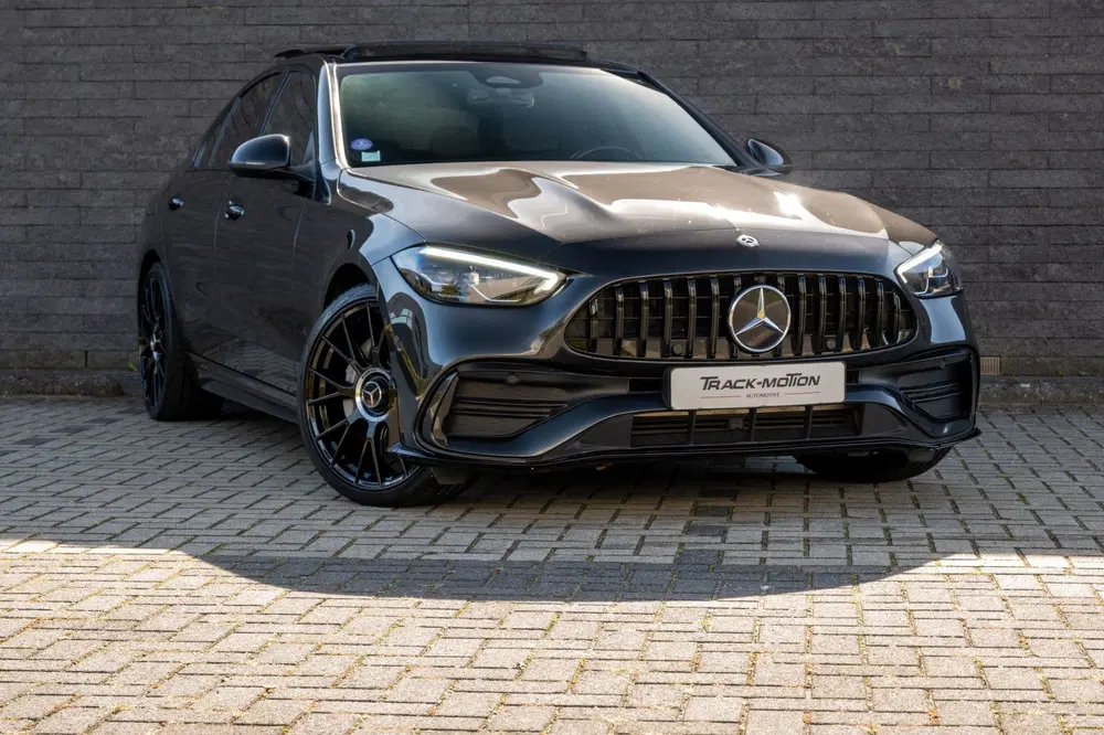 Mercedes-Benz C-Klasse 300 e AMG Line Panoramadak uit 2022, foto 5