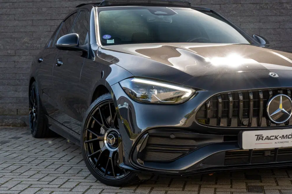 Mercedes-Benz C-Klasse 300 e AMG Line Panoramadak uit 2022, foto 6