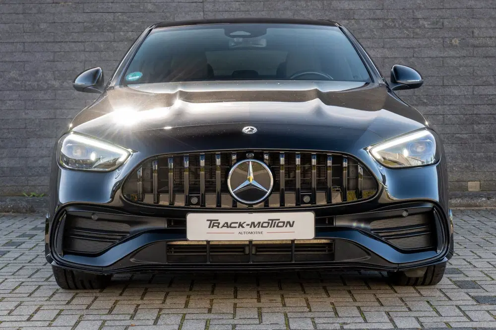 Mercedes-Benz C-Klasse 300 e AMG Line uit 2022, foto 3