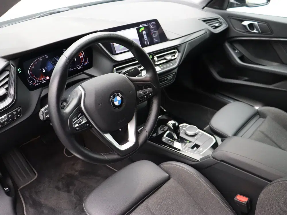 BMW 2-serie Gran Coupé 218i uit 2023, foto 10