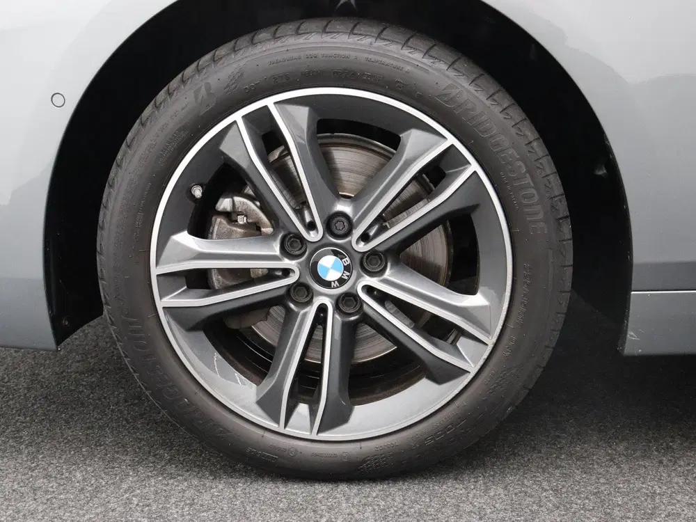 BMW 2-serie Gran Coupé 218i uit 2023, foto 6