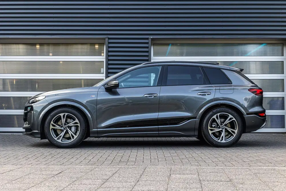 Audi Q6 e-tron 306pk S Edition Performance 100 kWh uit 2026, foto 12