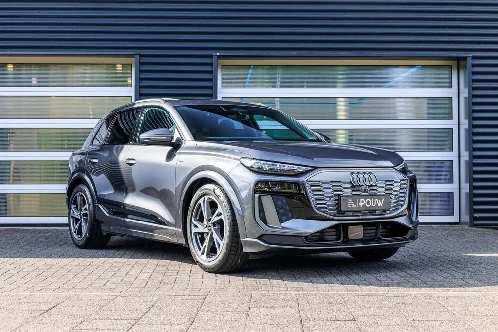 Audi Q6 e-tron 306pk S Edition Performance 100 kWh uit 2026, foto 9