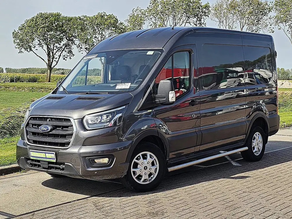 Ford Transit 350 ac automaat euro6 uit 2024, foto 2