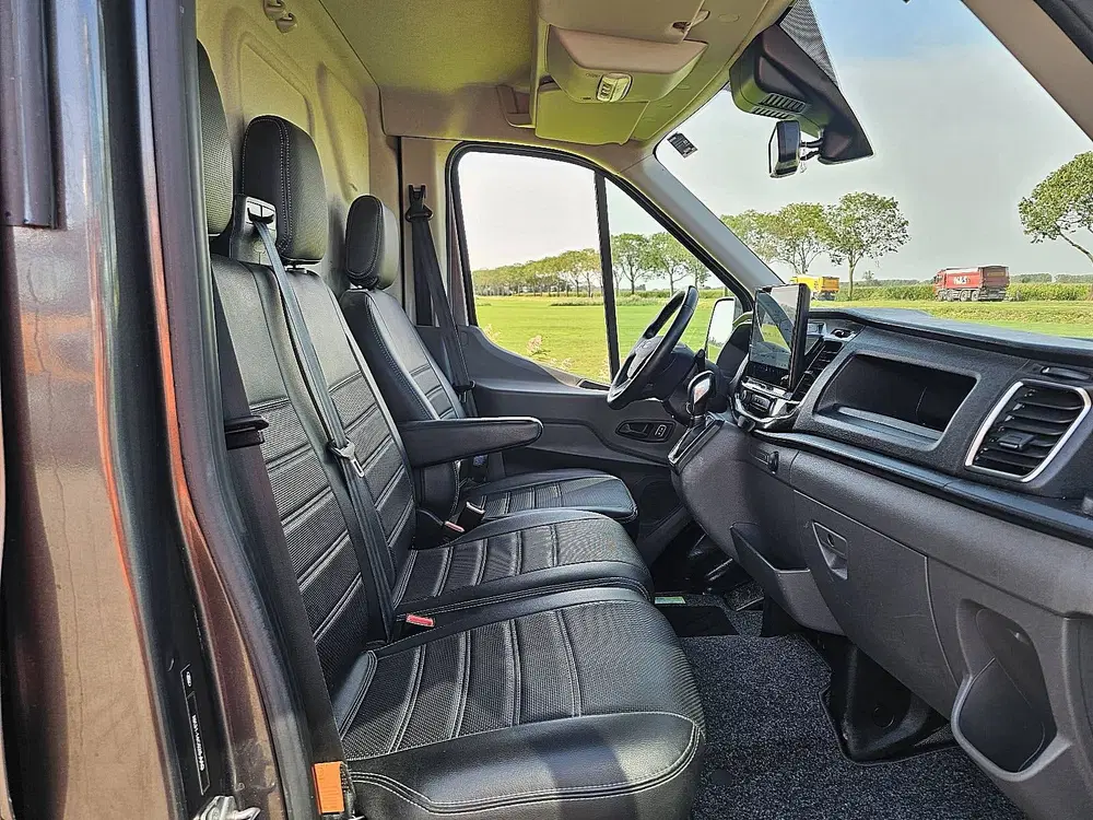 Ford Transit 350 ac automaat euro6 uit 2024, foto 7